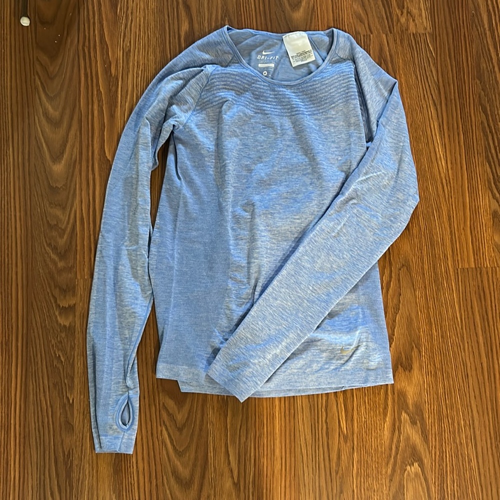 Nike Dri-fit women’s top